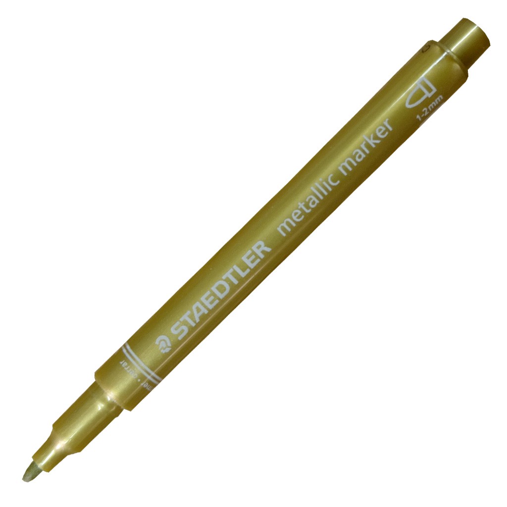ปากกา เขียนกระดาษดำ Staedtler Metallic Markers & White Pen หัว 1-2mm. รุ่น 8323