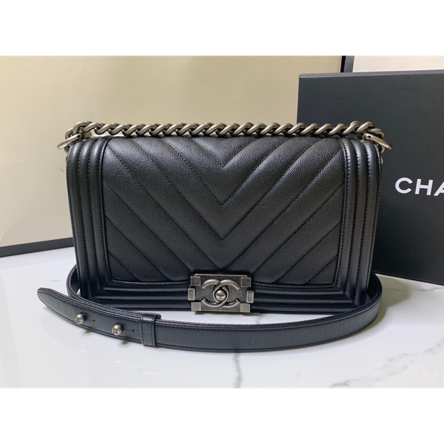 Used like new Chanel chevron boy10” Holo24