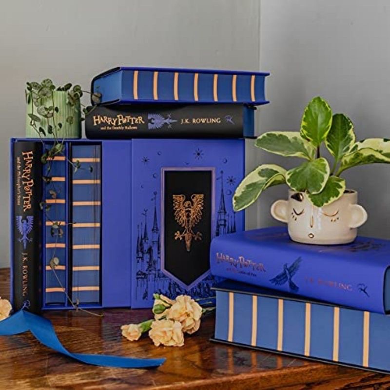 🔥 พร้อมส่ง บ้านเรเวนคลอ 🦜 Harry Potter House Editions (Hardback BoxSet) by J.K. Rowling หนังสือภาษาอังกฤษ