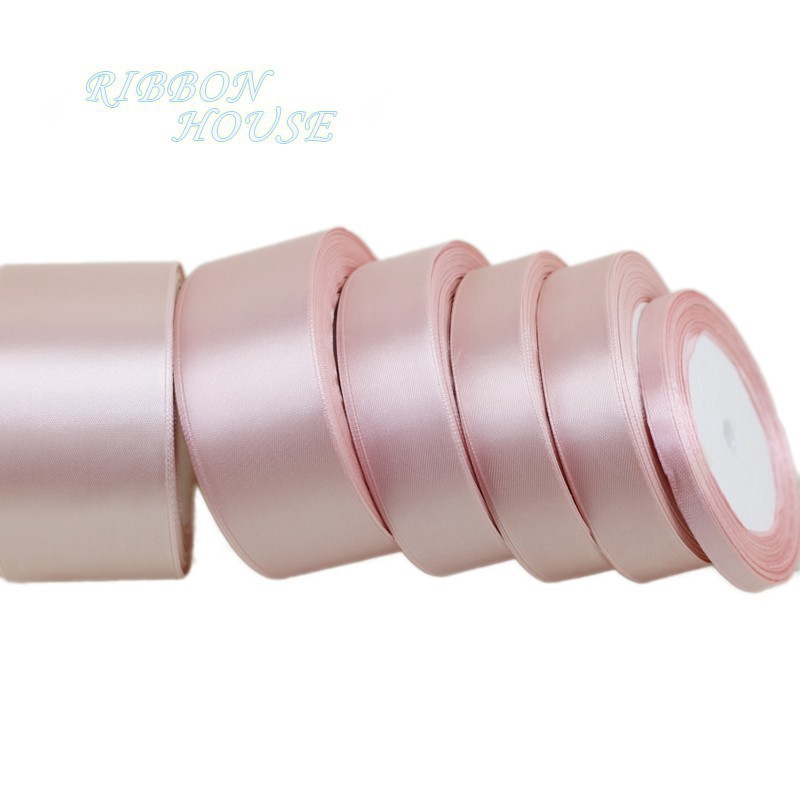 (25หลา/ม้วน) ริบบิ้นซาตินใบหน้าเดียวสีชมพูอ่อนขายส่งห่อของขวัญริบบิ้นคริสต์มาส