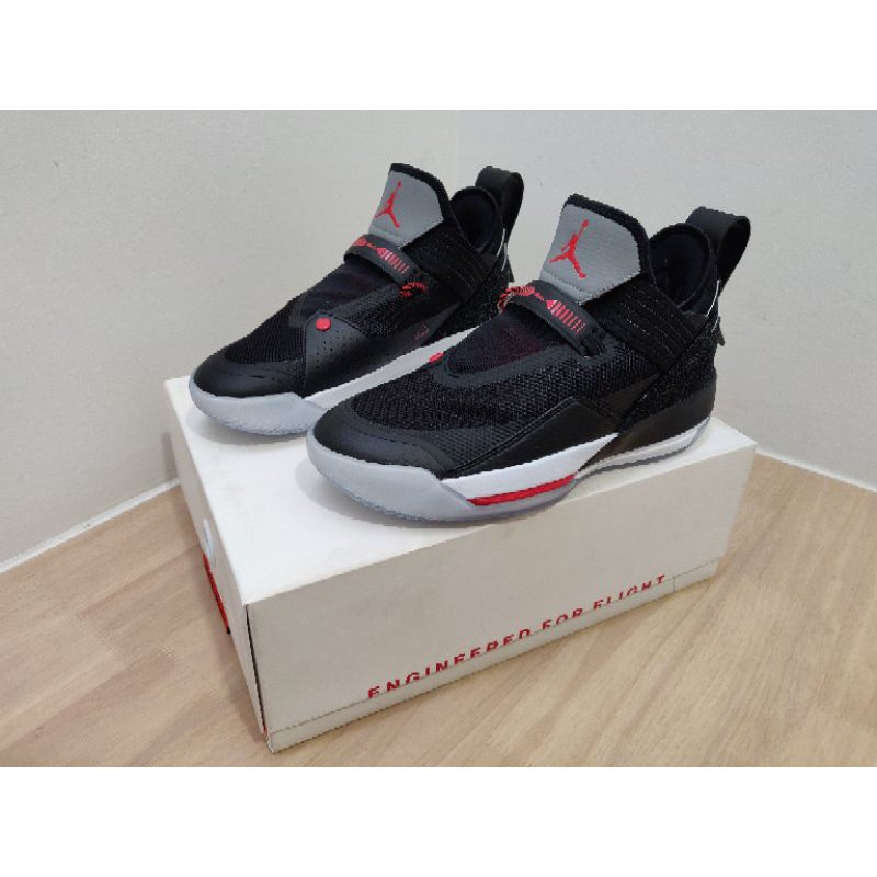 Jordan 33 Low SE รองเท้าบาส แท้ลิขสิทธิ์