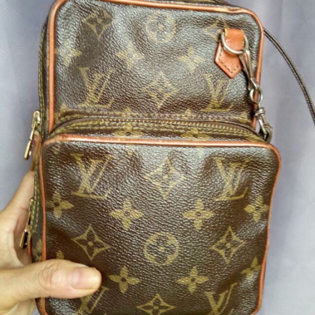 Louis Vuitton Monogram Mini  Crossbody Bag 119lv48 For Sale at 1stDibs