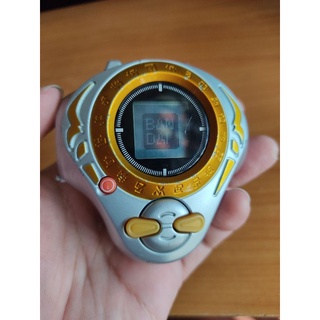 digivice d ark ultimate แท้ สภาพดี จอสวย เล่นได้ปกกติ