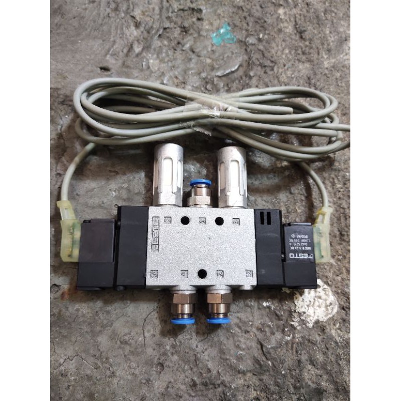 Solenoid valve💥FESTO💥CPE14-M1BH-5I-1/8

มือสอง