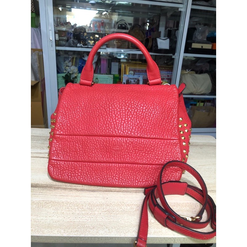 [แท้/พร้อมส่ง] MCM Crossbody Leather Bag in red