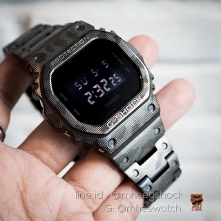 G-Shock Dw-5600 Full metal กรอบสายทำจากไทเทเนี่ยมทั้งหมดเบาและแข็งแรงมาก ประกันศูนย์central 1 ปี