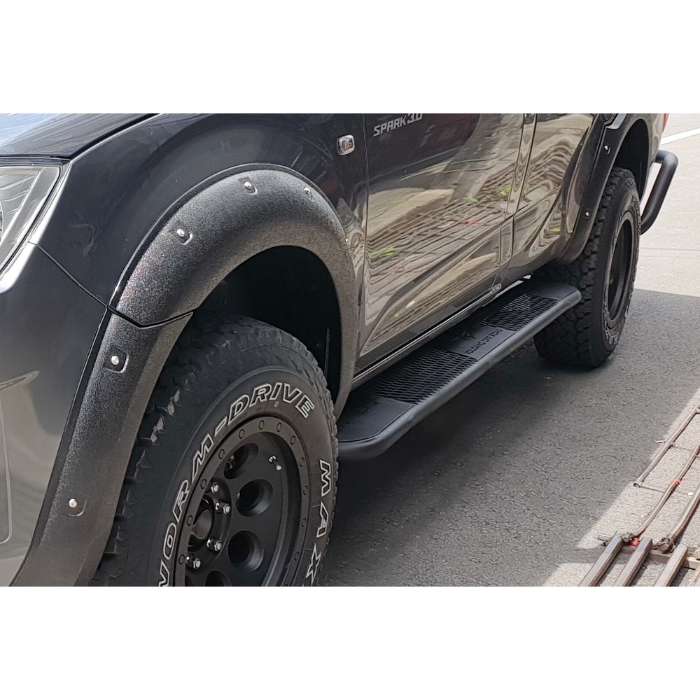 บันไดข้างออฟโรด อิซูซุดีแม็กซ์ 2020-2023  Isuzu Dmax 2020-2023 บันไดข้างตะแกรงเหล็ก dmax 2020+ side 