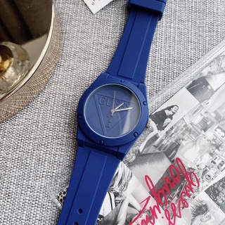 👑ผ่อน0%~แท้100%👑 GUESS Womens Iconic Silicone Sport Watch Blue นาฬิกาข้อมือ  W0979L4