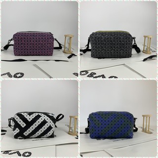 BaoBao Issey Miyake กระเป๋า Messenger กระเป๋าซิลิโคนอาน  กระเป๋าสะพาย  กระเป๋าทรงเหลี่ยมเล็ก
