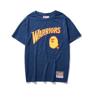 เสื้อยืดผ้าฝ้ายพิมพ์ลายขายดีราคาต่ำสุดเสื้อยืด พิมพ์ลาย Golden State Bape x NBA Warriors สําหรับผู้ชายผลิตจากผ้าคอตตอนแท