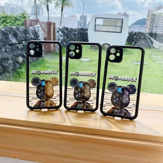 แบรนด์แฟชั่น Bearbrick อาคารบล็อก หมี เคสไอโฟน 13 Pro Max IPhone 12 Pro Max 12 Mini 11 Pro Max XS MAX XR XS คุณภาพสูง ความคมชัดสูง กระจกนิรภัย เคส