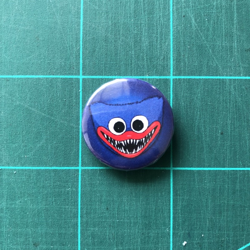 BBS364 Huggy Wuggy Button Badge