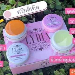 ✨ ครีมลีเดีย พร้อมส่งจ้าา ✨💕
🎀ชุดรักษาแบรนด์ลิเดีย🎀 
ครีมลิเดีย Lydia Cream 
1เซท 2 ตลับ
เหมาะสำหรับคนที่มีปัญหา