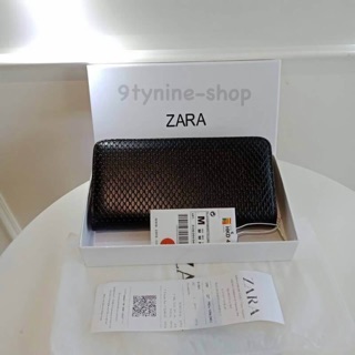 กระเป๋าสตางค์  ZARA แท้ รุ่น leather classic wallet