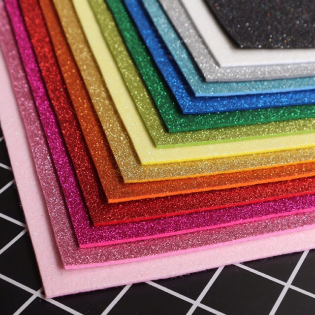 ผ้าสักหลาดกากเพชร (แบบแข็ง) หนา 2mm 30x30cm