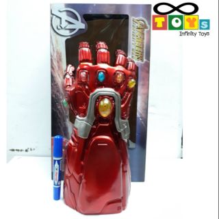 ถุงมือไอร่อนแมน Ironman มือขวา &amp; ทานอส มือซ้าย