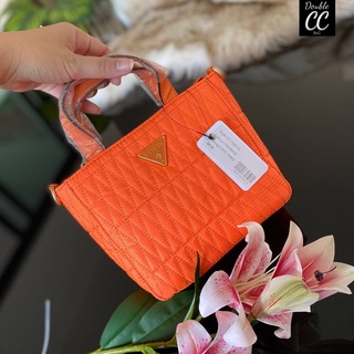 (แท้ 💯%‼ Factory) GUESS Layla Mini Tote