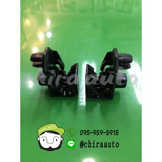 ตัวล็อคไฟหน้า Toyota  AE101 ของเทียม Chiraauto (X002-01007)