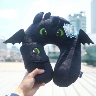 หมอนรองคอ ตัวยู โฟมนุ่ม Toothless พร้อมผ้าปิดตา