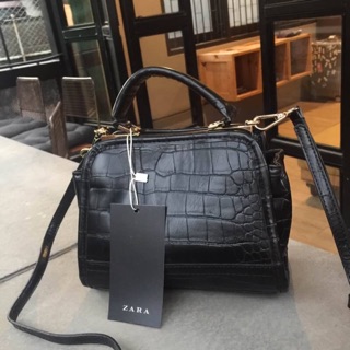 Zara Women Embossed Mini City Bag 💕🍭