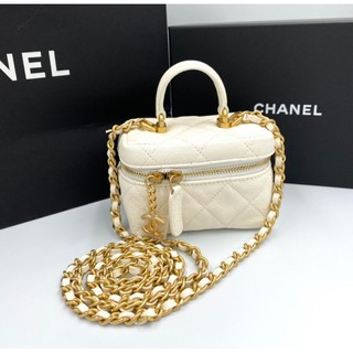 NEW CHANEL VANITY WHITE CAVIAR