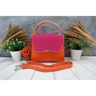 ❌Sale สินค้ามือ1 มีตำหนิ❌ ZARA MINI CITY BAG WITH PENDANT