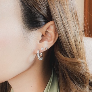 Ellie Hoop Earring ต่างหูมุก ต่างหูคริสตัล ต่างหูออกงาน ต่างหูยาว ต่างหูเงินแท้