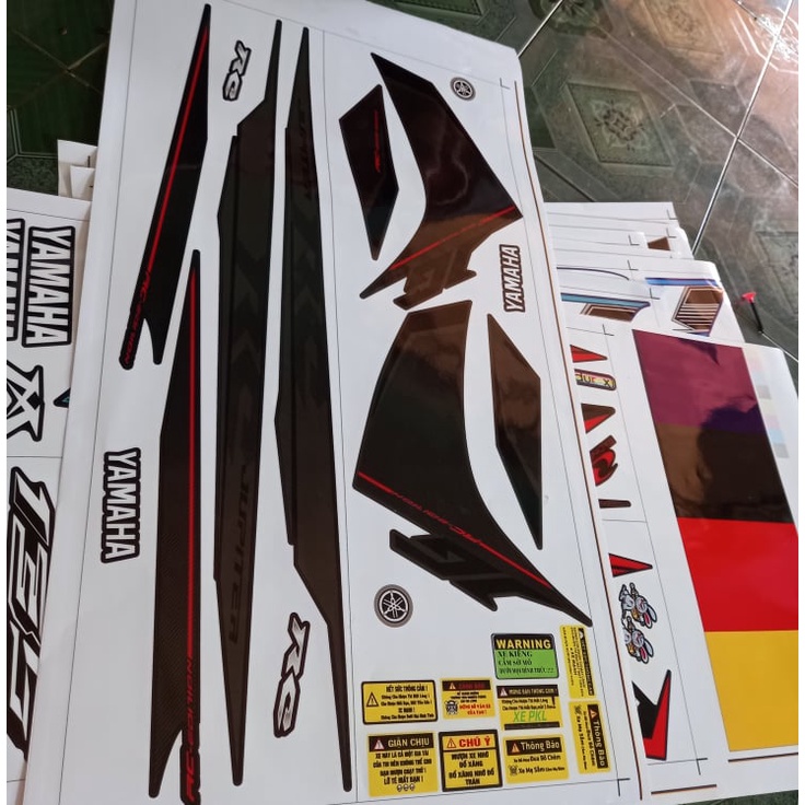 Jupiter fi RC แสตมป์ถอดได้สีดําด้ายแดง