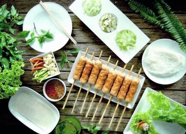 VT แหนมเนือง แหนมเนืองชื่อดังของแท้เมืองอุดร ส่งจากหน้าโรงงาน
