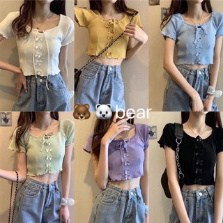 bear 🐻พร้อมส่ง‼️🐻 เสื้อครอปแฟชั่นน่ารัก ครอปแขนสั้นไหมพรมกระดุมโบว์หน้าน่ารัก รุ่น9980 ฟรีไซส์ มีหลายสี สวยน่ารักเกาหลี