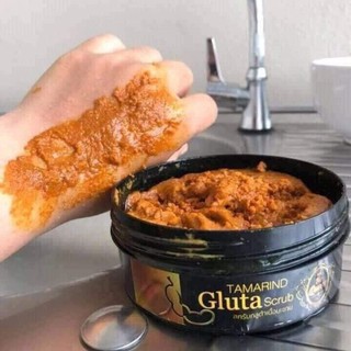 Tamarind Gluta scrub สครับกลูต้าเนื้อมะขาม the queen