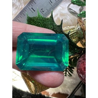 54 carats Lab made Emerald 20x25mm 1 pieces Green future