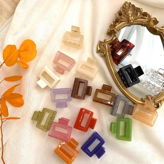 กิ๊บ​หนีบ​ผ​มเกาหลี​ขนาด​กลาง พร้อม​ส่ง​คะ​ สั่งสีทางแชท