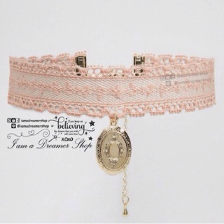 พร้อมส่ง สร้อยล็อกเกต Pastel Pink Vintage Locket Lace Choker