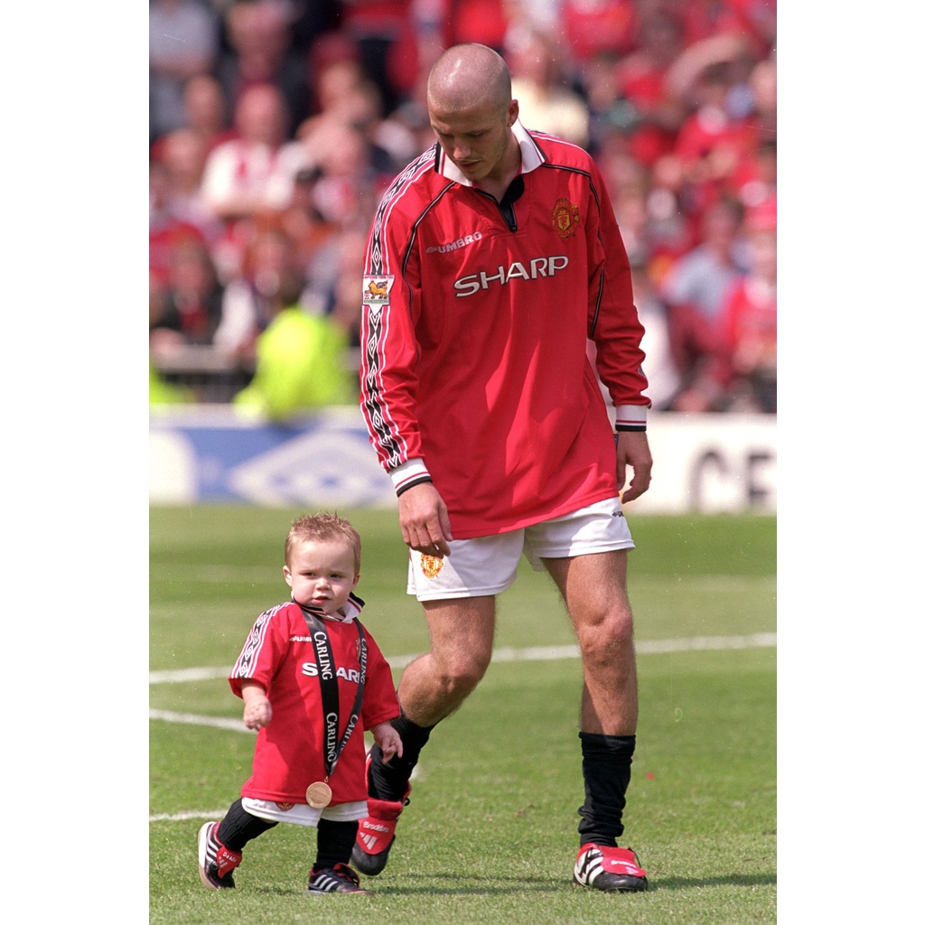 โปสเตอร์ David Beckham เดวิด เบคแคม Manchester United MUFC แมนเชสเตอร์ยูไนเต็ด แมนยู Poster รูปภาพ R