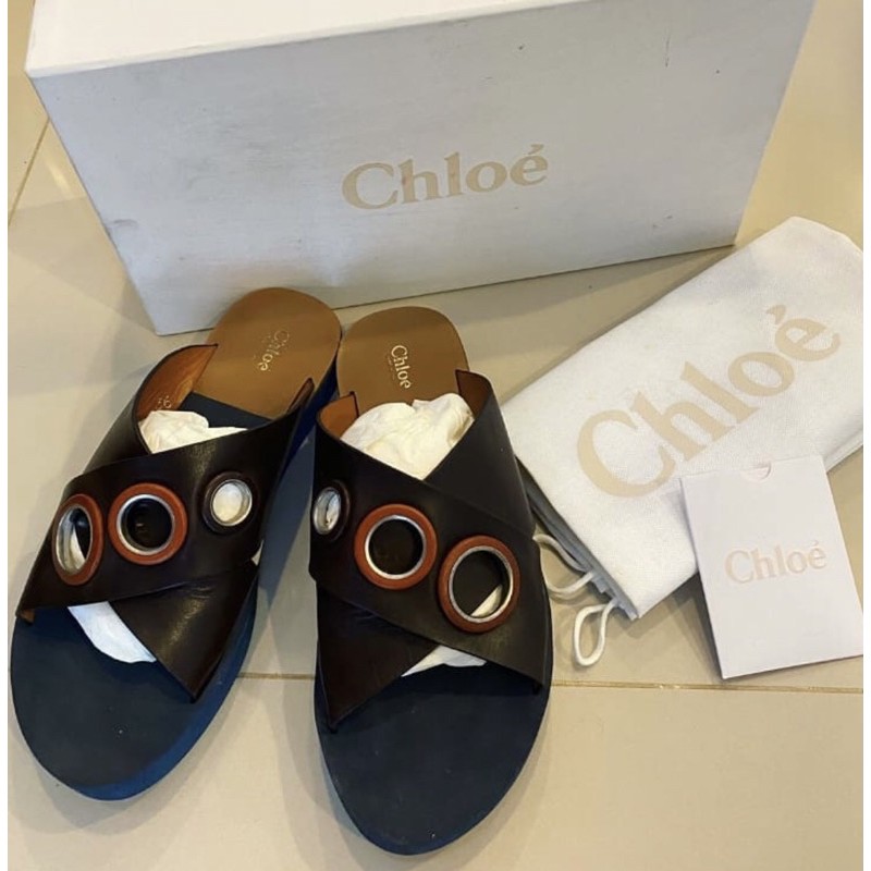 Used Chloe Sandal in good condition รองเท้าแตะ