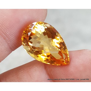 พลอย ซิทริน { Natural Citrine } 15.37 cts.  พลอยดิบไม่เผา #อัญมณีประจำราศีพิจิก -ขนาด 13.5 x 21.0 x 9.8 mm. พลอยแท้100%