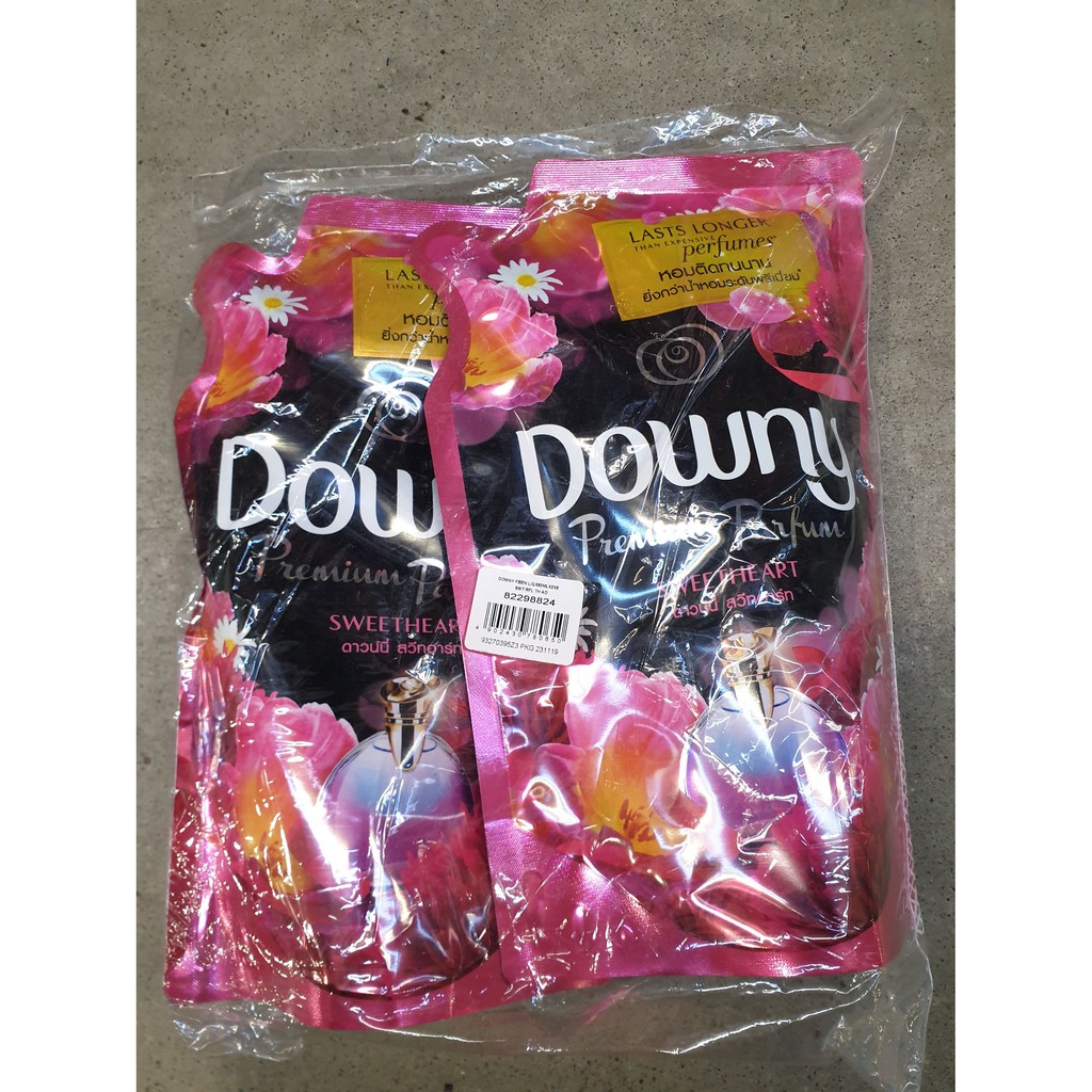 Downy ดาวน์นี่ สวีตฮาร์ท น้ำยาปรับผ้านุ่ม สูตรน้ำหอม เข้มข้นพิเศษ ขนาด 580ml แพ็คละ2ถุง Romance Perf