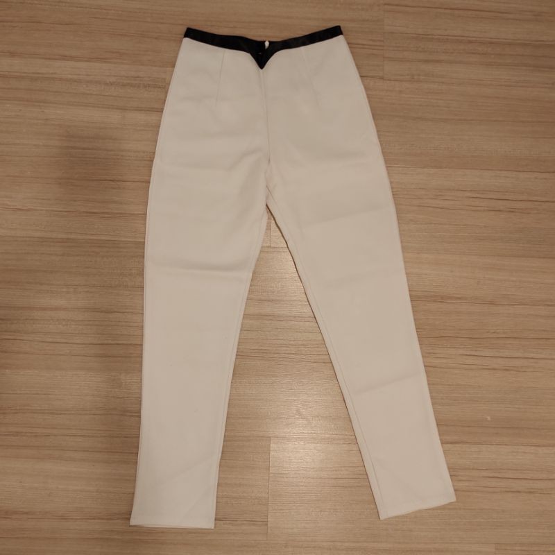 กางเกงขายาว ป้าย Villa สีขาว ใส่ทำงานใส่เที่ยว