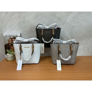 กระเป๋าทรง  mini tote Monogram Shopping Bag