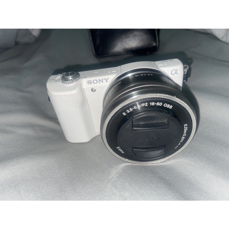 [พร้อมส่ง/ลดเหลือ 5250฿ รายละเอียดด้านล่าง] กล้องถ่ายภาพ sony a5100 มือสอง 2 สภาพดีมาก สีขาว