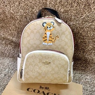 COACH COURT BACKPACK IN SIGNATURE WITH TIGER
