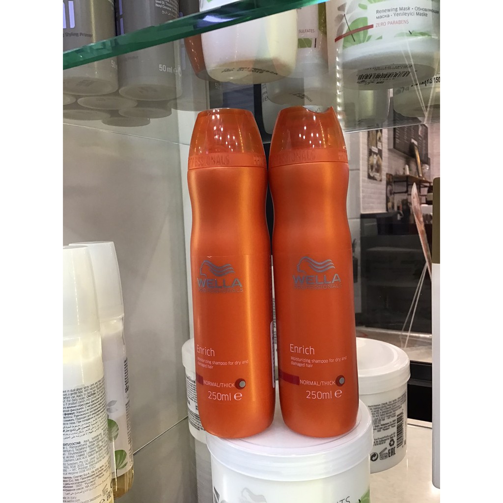 แชมพู สำหรับผมแห้งและผมเสีย (ผมเส้นใหญ่) Wella professionals enrich normal thick 250 ml ลดล้างสต็อก