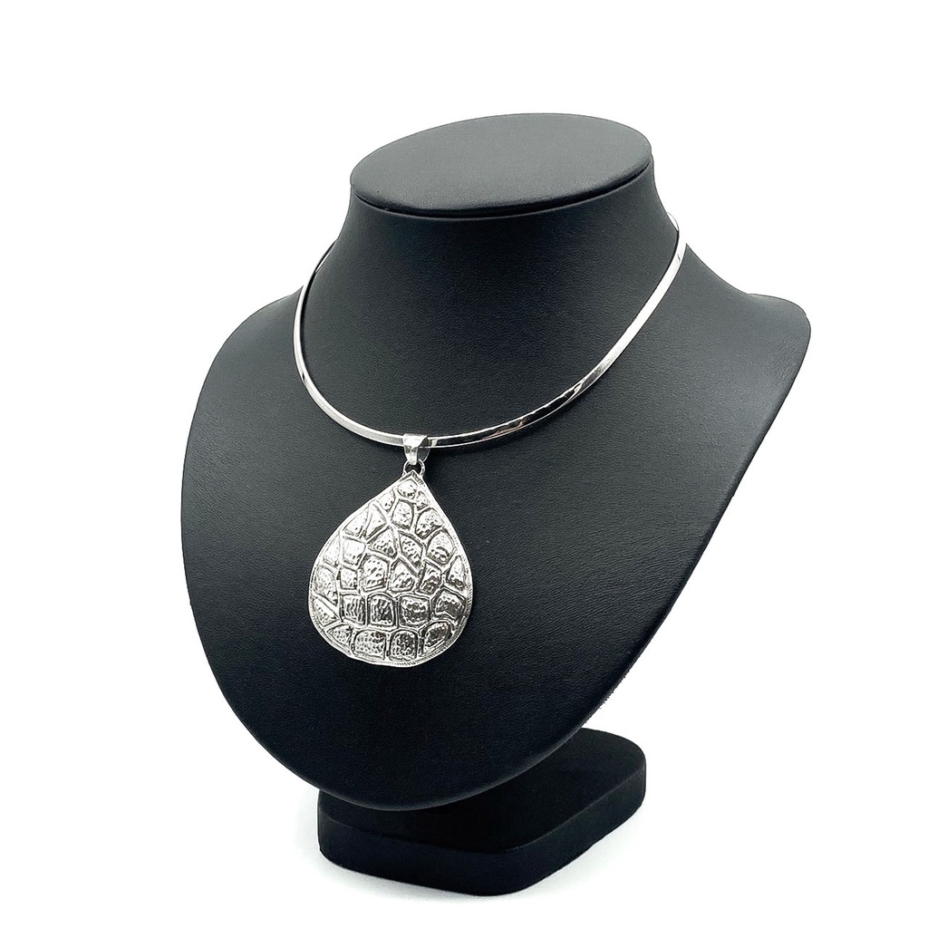 DSP จี้เงินแท้ทรงหยดน้ำ ลายจระเข้ จี้สร้อยคอเงินแท้ จี้โชคเกอร์ เงินแท้ 925: DSP 925 Sterling Silver