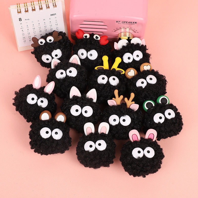 🔥พร้อมส่ง🔥จิ๊บบิทตัวติดรองเท้า Jibbitz shoes  🌈ปอมปอม ขนฟู ตกแต่งลายน่ารักๆ สามารถติดรองเท้ามีรูทุกชนิด (ราคาต่อ 1 ชิ้น) - รูปที่ 4