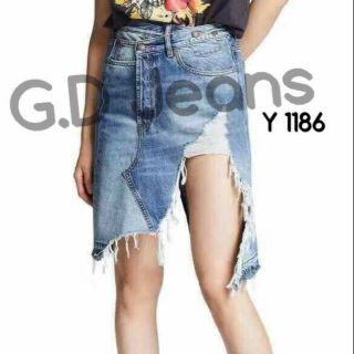 G.D.Jeans รุ่น Y 1186 #กระโปรงยีนส์ผ้าด้านสีฟอกซีดแต่งขาดเซอร์ๆเก๋ๆ 💦💦