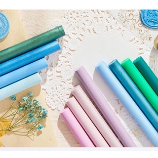 มี50สี ครั่งแท่ง ขี้ผึ้ง ใช้กับปืนกาวขนาด 11mm ได้ Sealing wax สำหรับทำตราประทับ ตกแต่งการ์ดแต่งงาน วันเกิด ของชำร่วย