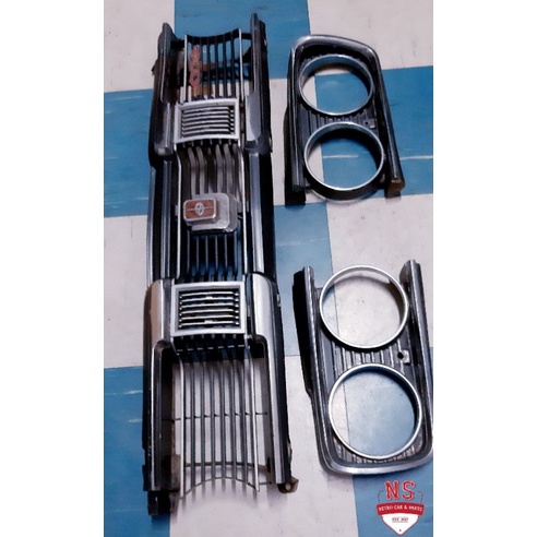 ชุดกระจังหน้า datsun cedric h230
