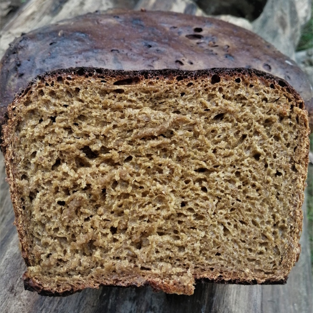 EBFS Real Sourdough DARK bread approx. 1700 gram / not sliced.