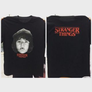 เสื้อยืดคอกลมrLDs /Dustin Stranger things เสื้อยืด สกรีนหน้าหลัง เสื้อยืดคอกลมผ้าฝ้าย ！S-4XL